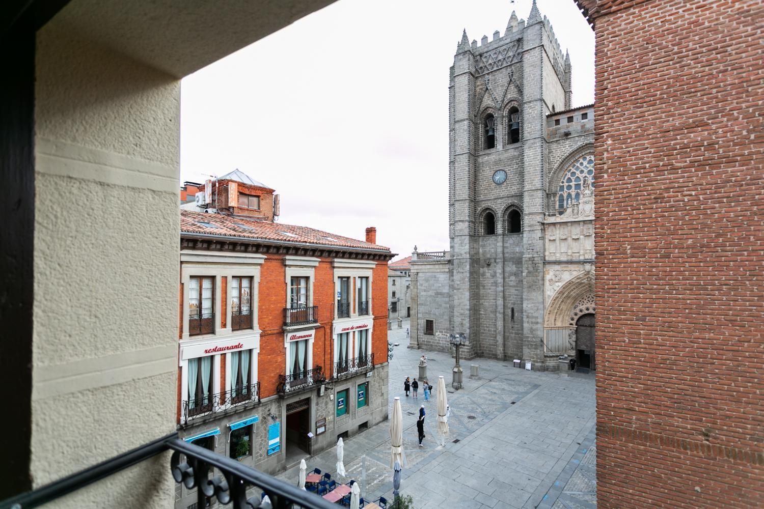 Apartamento Altior Catedral Homes Ávila Екстериор снимка